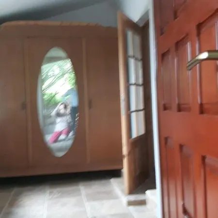 בית נופש Miodowy Kociolek מארנגובו